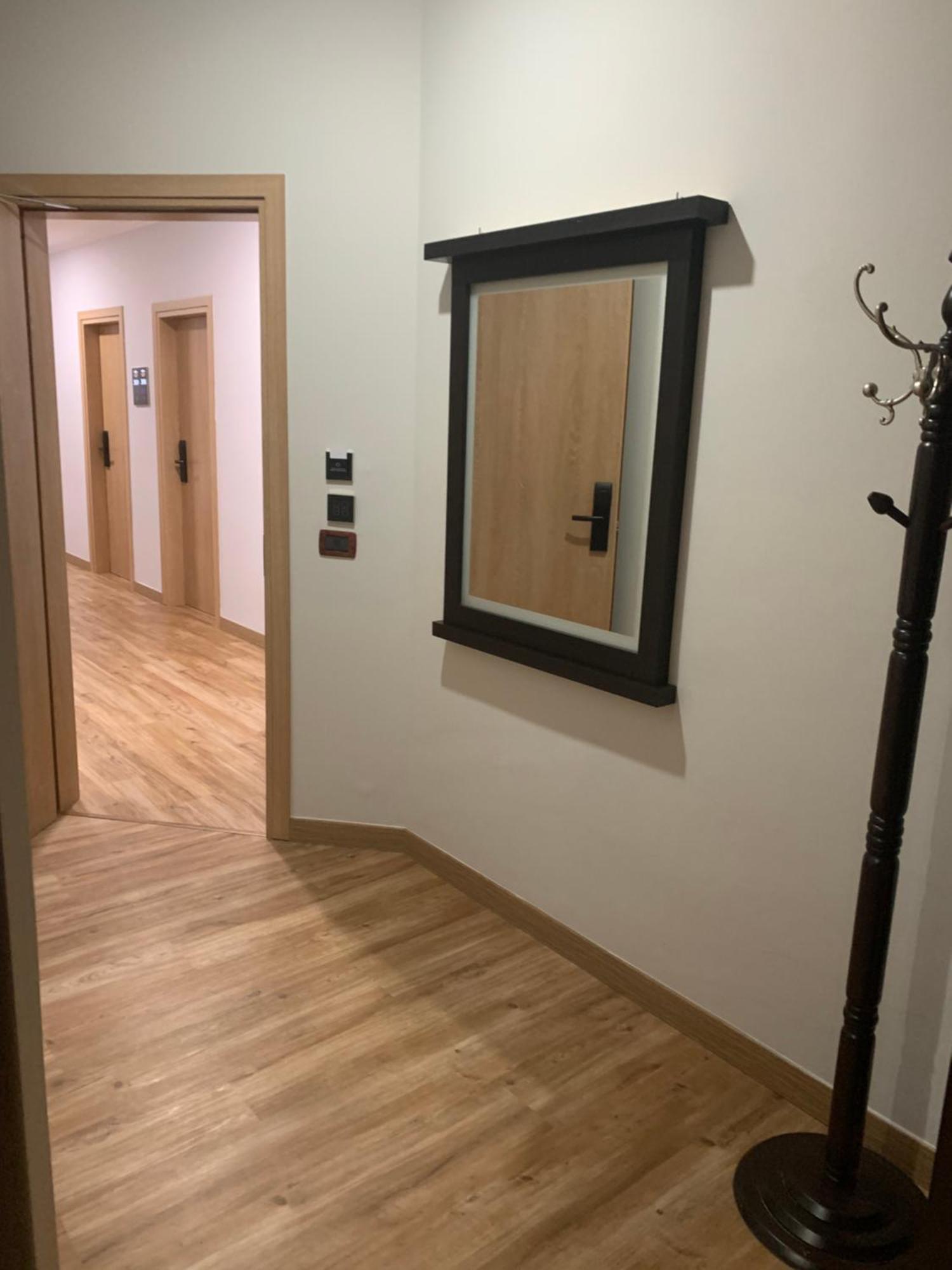 Hotel Dodona Sarandë エクステリア 写真
